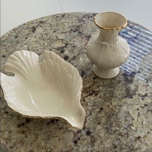 Beautiful vintage Lenox vase and dove dish. Mint.